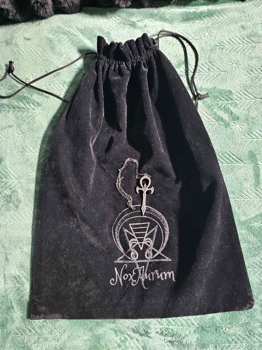 Silver Nox Aurum Necklace - Picture 2 of 6